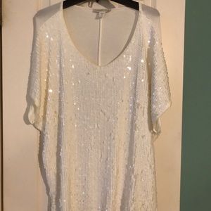 Blouse with sequins